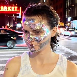 Meet your Posher, Rose